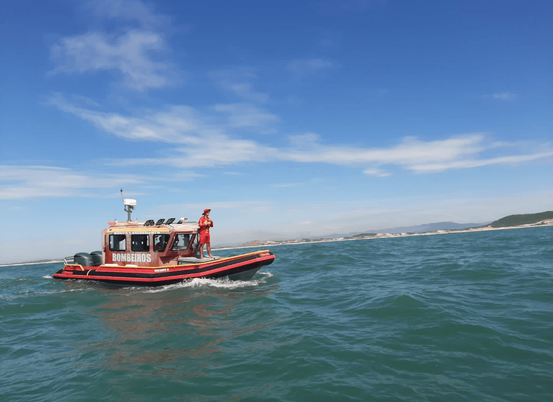 Madrasta relata que jovem desaparecido sabia nadar e era resistente