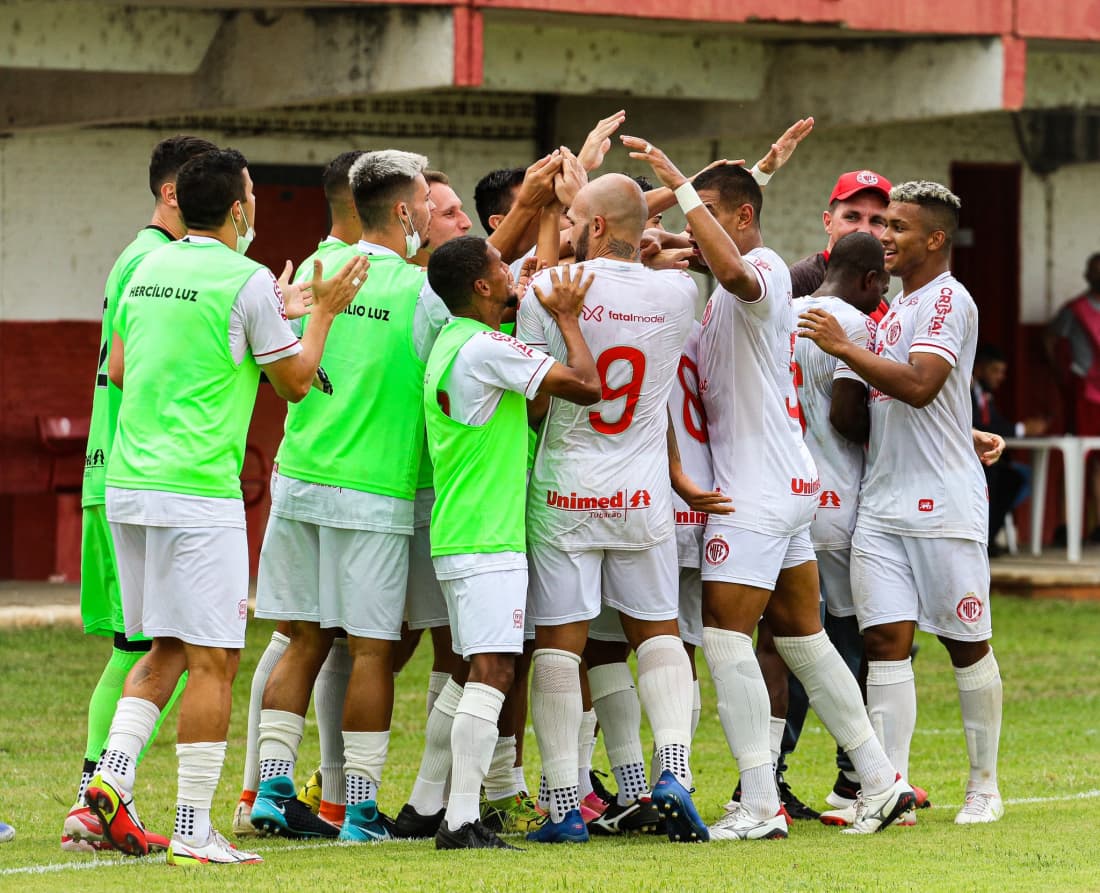 CATARINENSE: Hercílio Luz vence mais uma e segue invicto na liderança