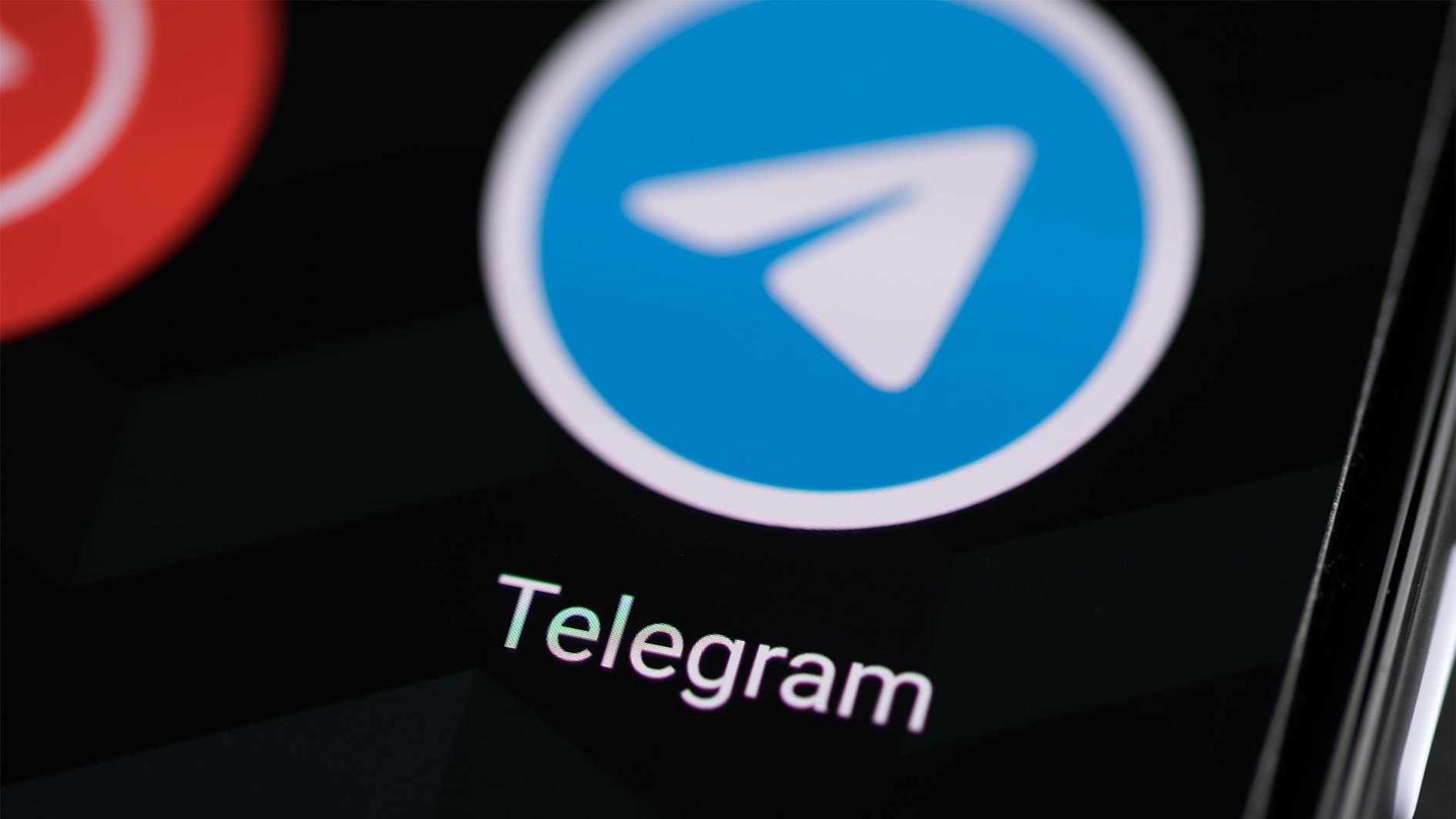 Alexandre de Moraes manda Telegram indicar representante legal para não sair do ar