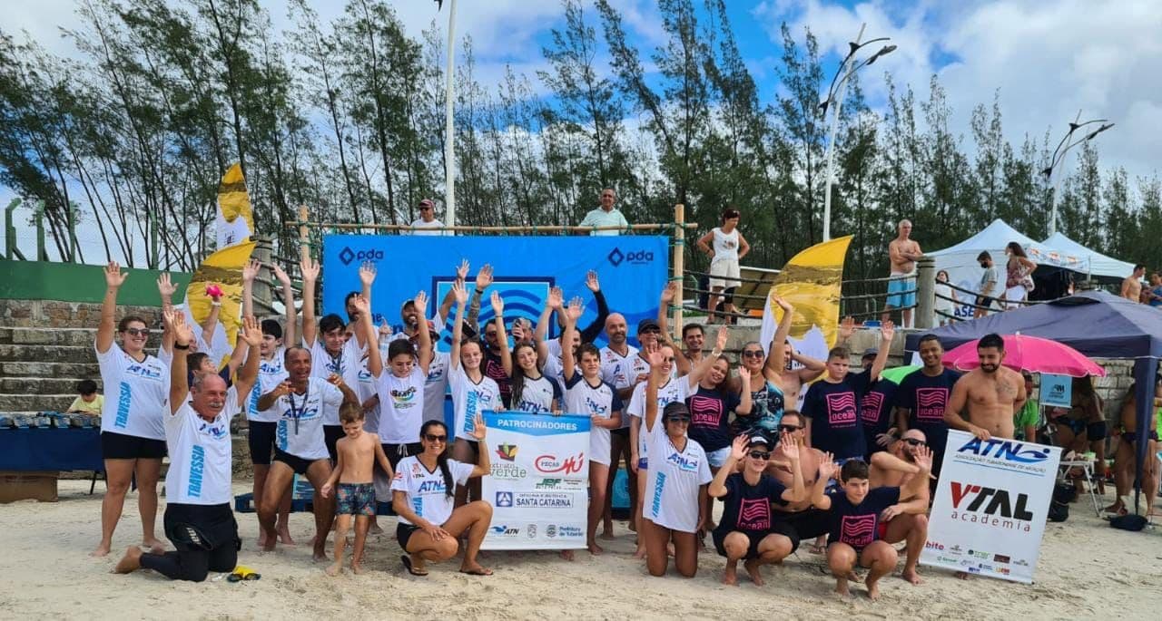 Natação de Tubarão é destaque no Circuito Ocean de Travessias