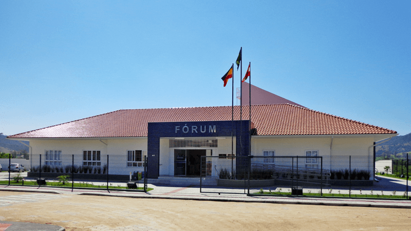 Homem que roubou e matou idoso após receber carona recebe pena de 20 anos de prisão