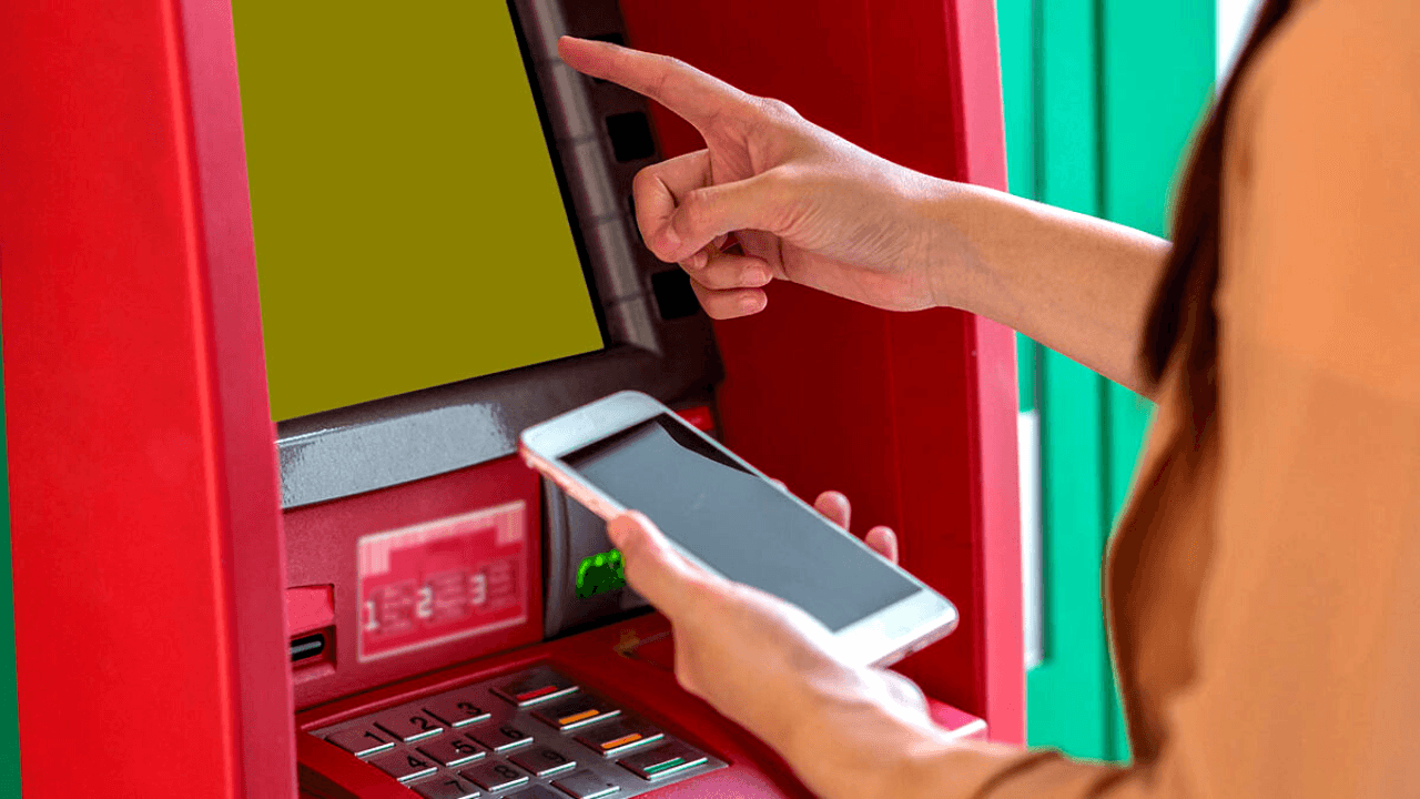 Moradora de Tubarão perde R$ 3 mil em golpe aplicado em caixa eletrônico