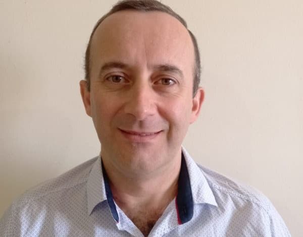 PSTU lança candidatura de Alex Alano ao governo de SC com Gabriela Santetti de vice