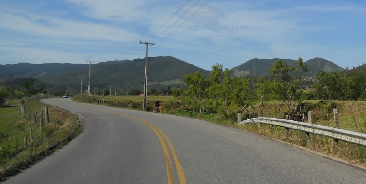 Motociclista morre após sofrer queda na SC-390