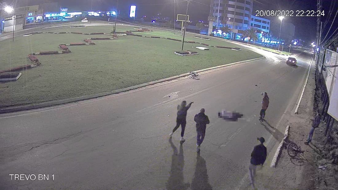 Motorista atropela ciclista e foge sem prestar socorro