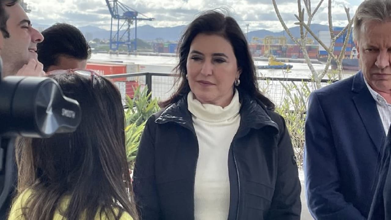 Em SC, presidenciável Simone Tebet diz que voltará com Ministério da Cultura se eleita