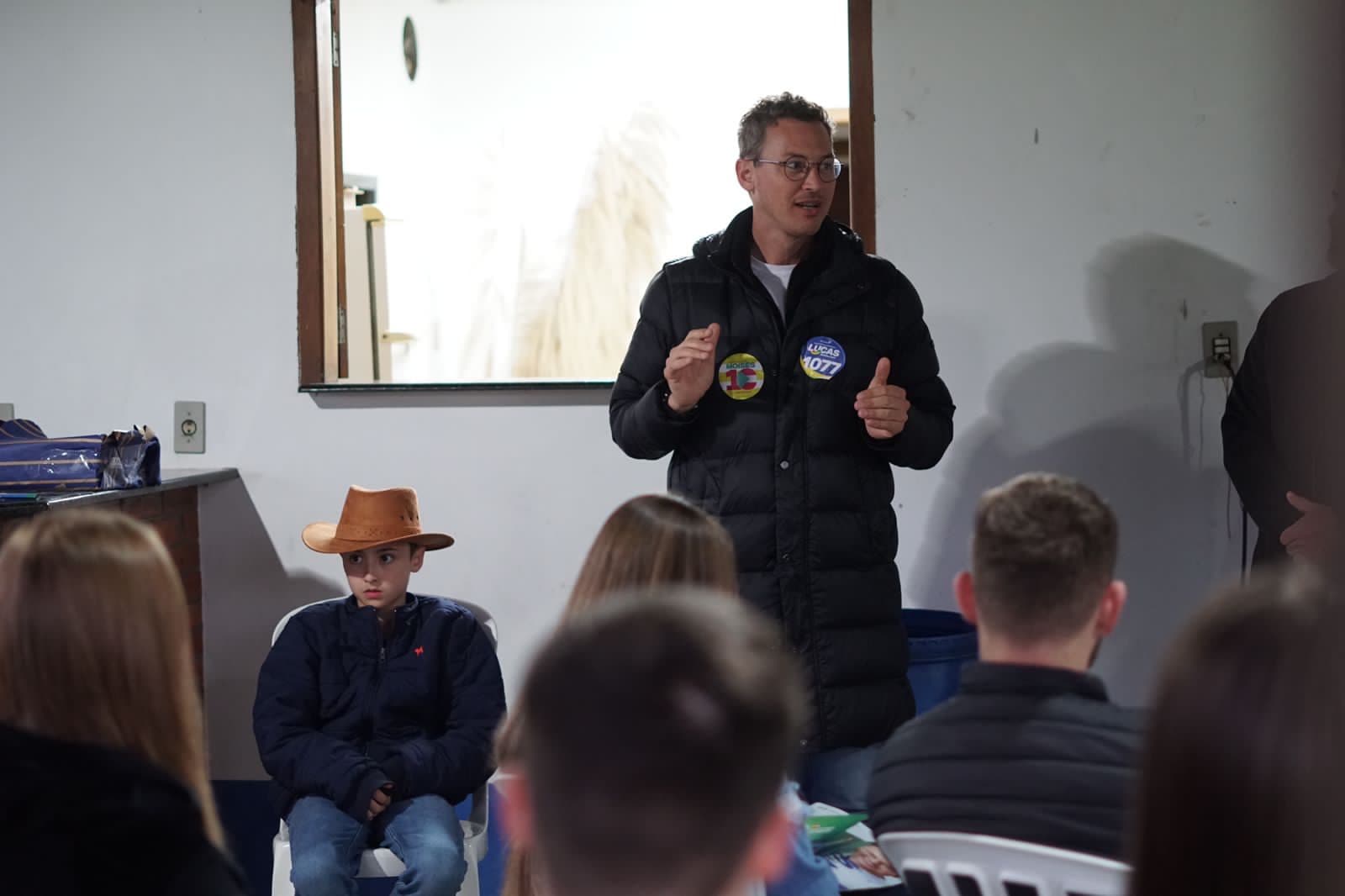 Lucas Esmeraldino revisita cidades e obras em todo o Estado