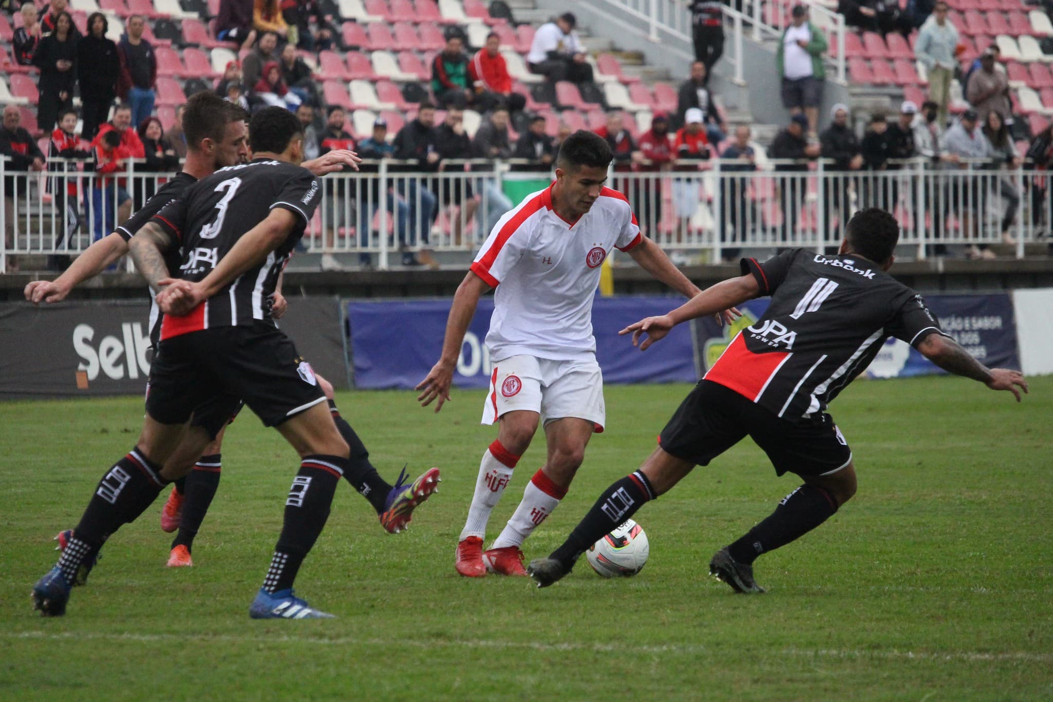 COPA SC: Hercílio Luz perde para o Joinville e estaciona na quarta colocação