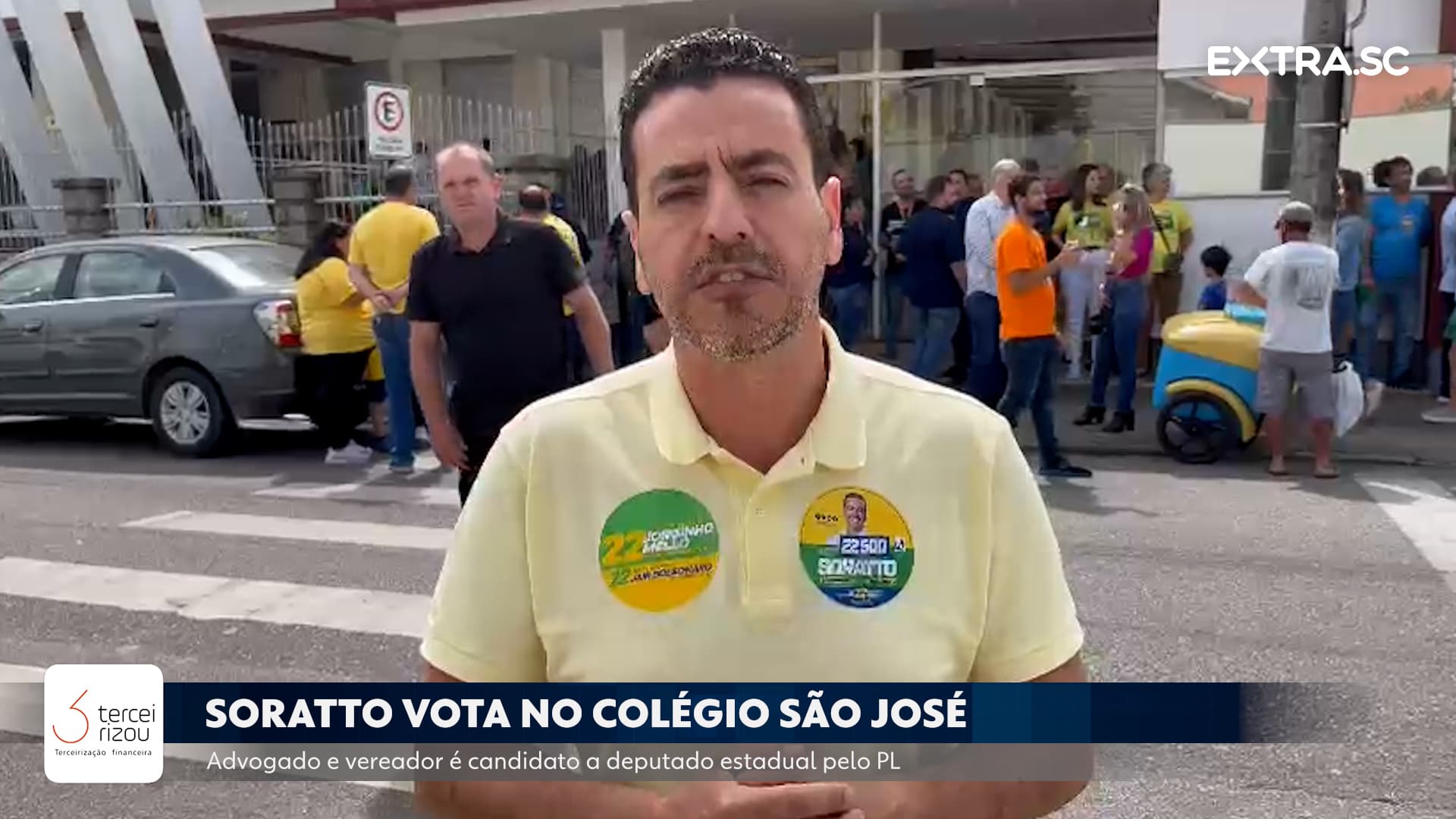 Candidato a deputado estadual Soratto (PL) vota no Colégio São José