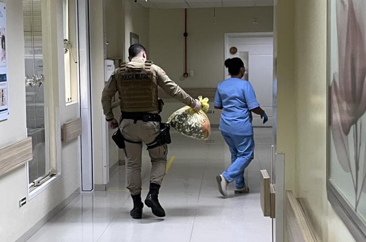 Mãe é acusada de matar filho recém-nascido a facadas