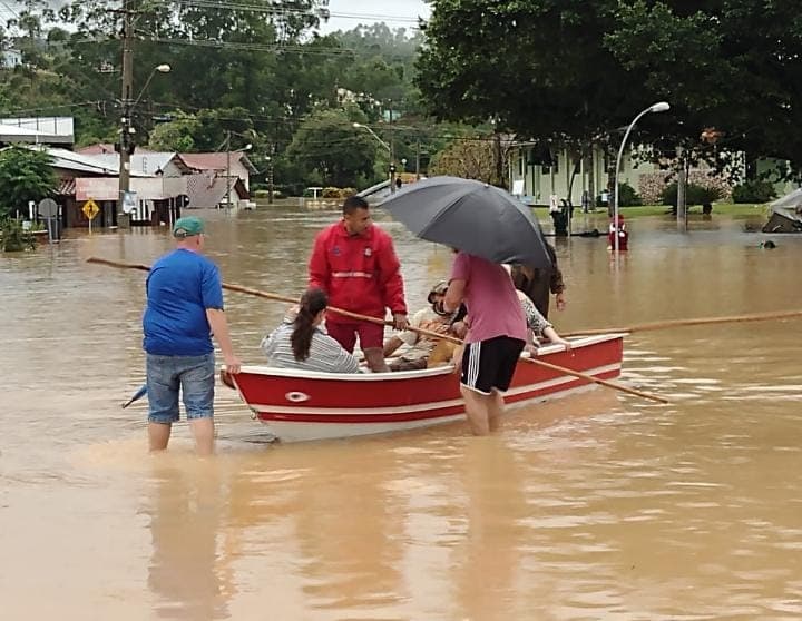 Moradores de São Martinho atingidos pela enchente podem sacar até R$ 6,2 mil de FGTS