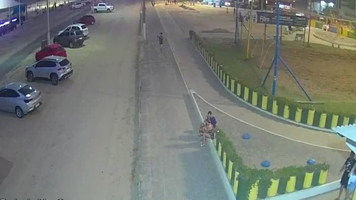 Vistoria da Celesc não encontra problemas com fiações elétricas na Praça do Vila