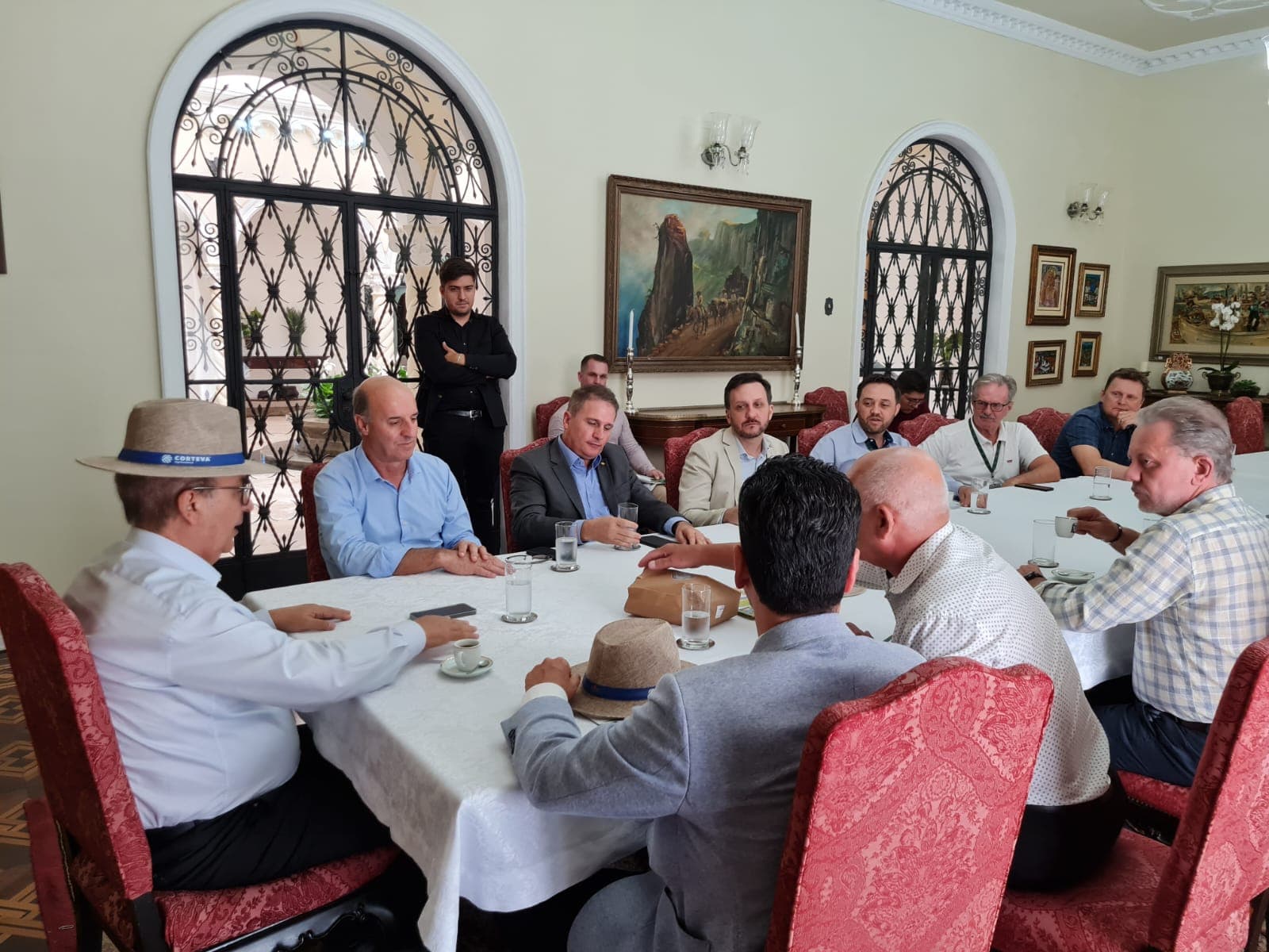 Governador Jorginho Mello recebe convite para Abertura Oficial da Colheita do Arroz