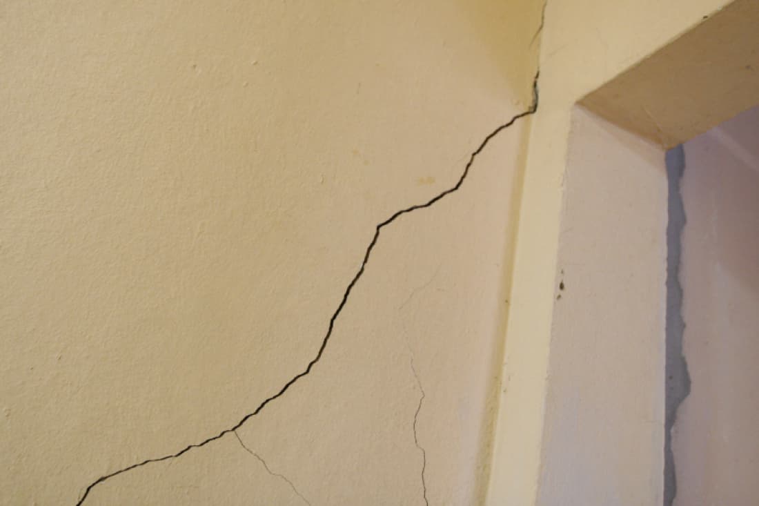 Prefeitura de Tubarão terá que pagar aluguel para família que teve a casa interditada