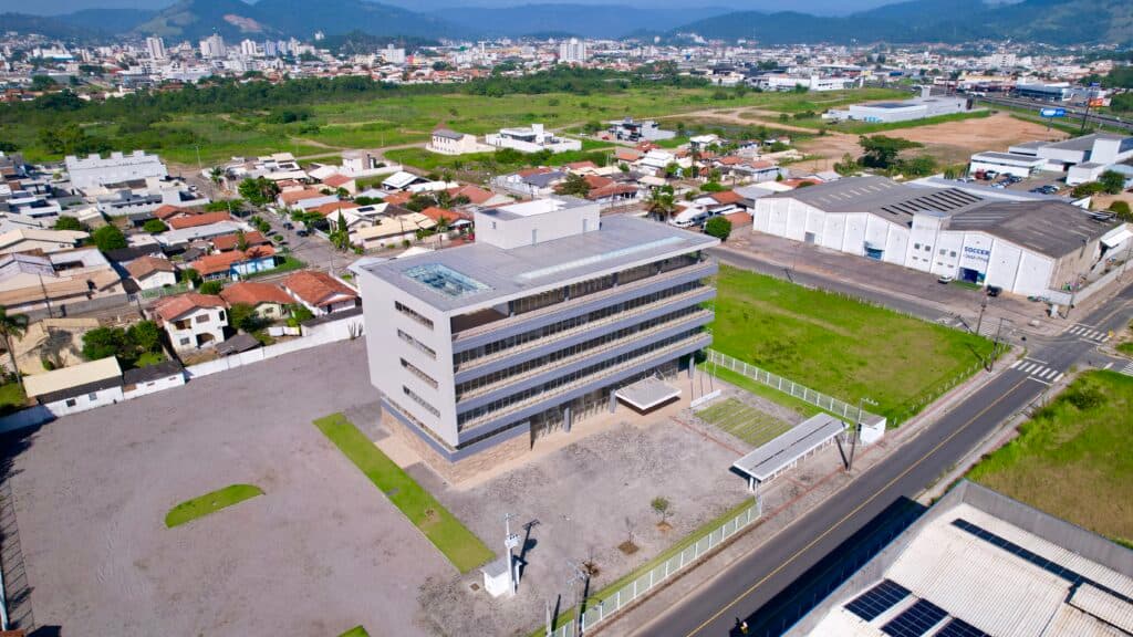 Centro de Inovação de Tubarão tem 80% das salas reservadas