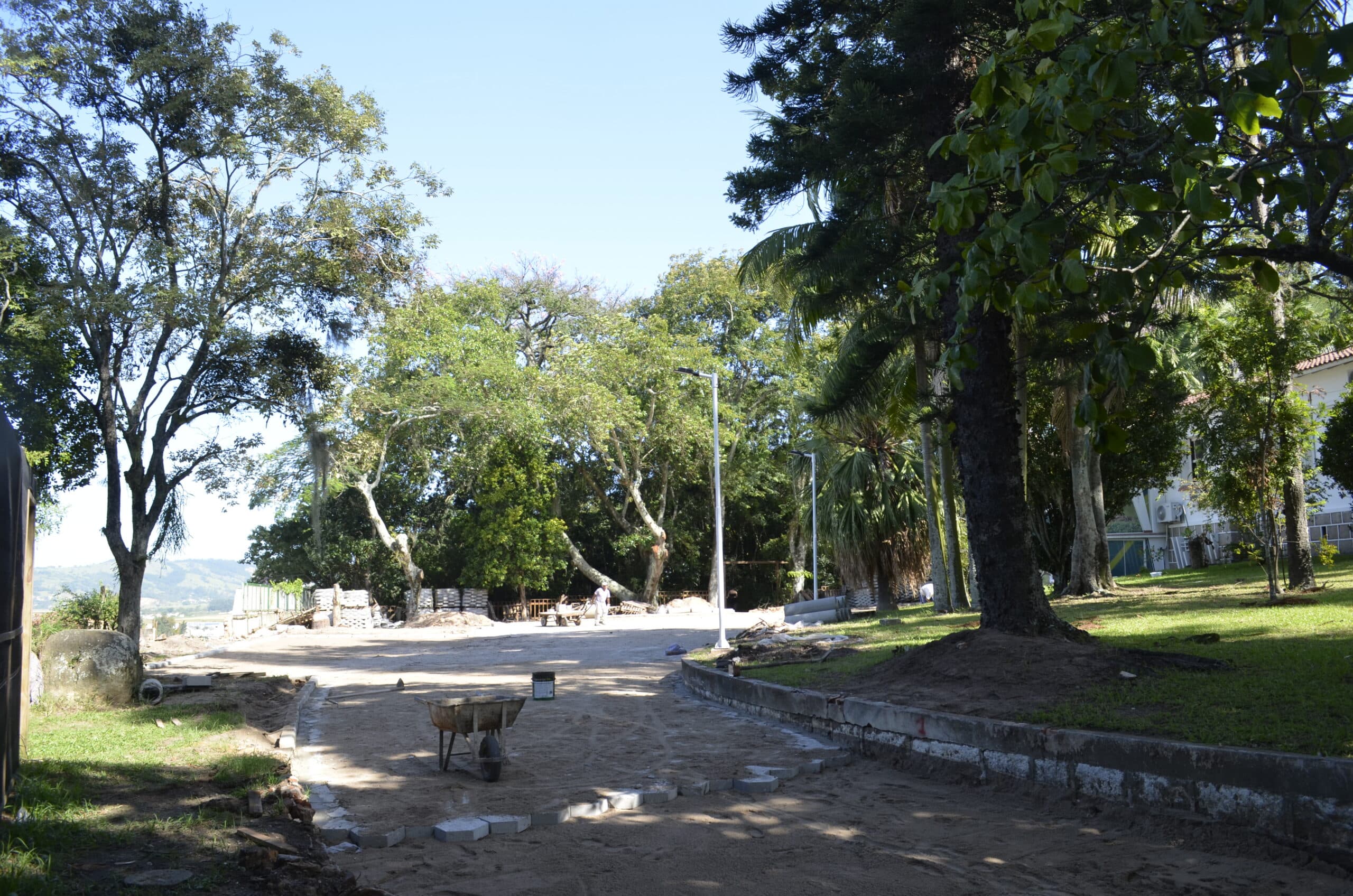 Parque ambiental de Tubarão começa a ganhar novo visual com obras de urbanização