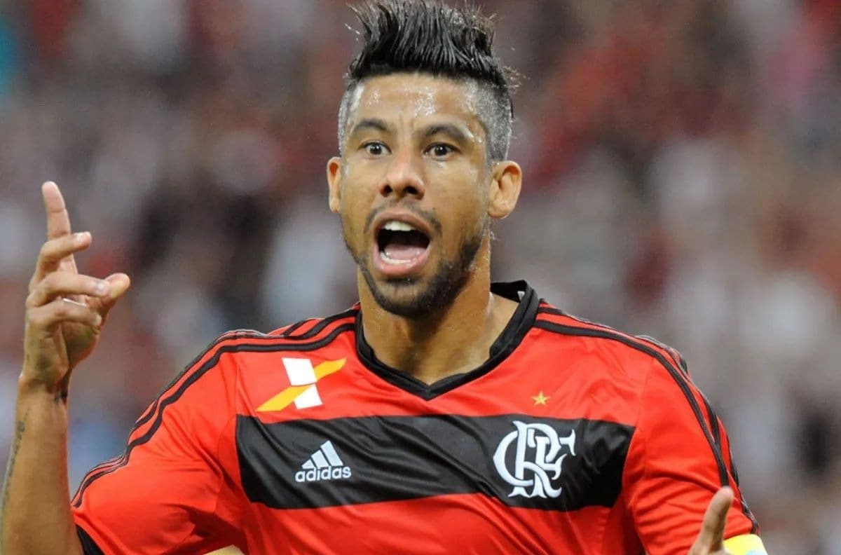 Leo Moura é mais um craque escalado para o 3º Futebol Solidário