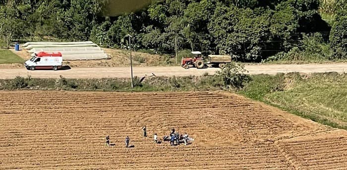 Jovem morre atropelado por trator em Morro Grande