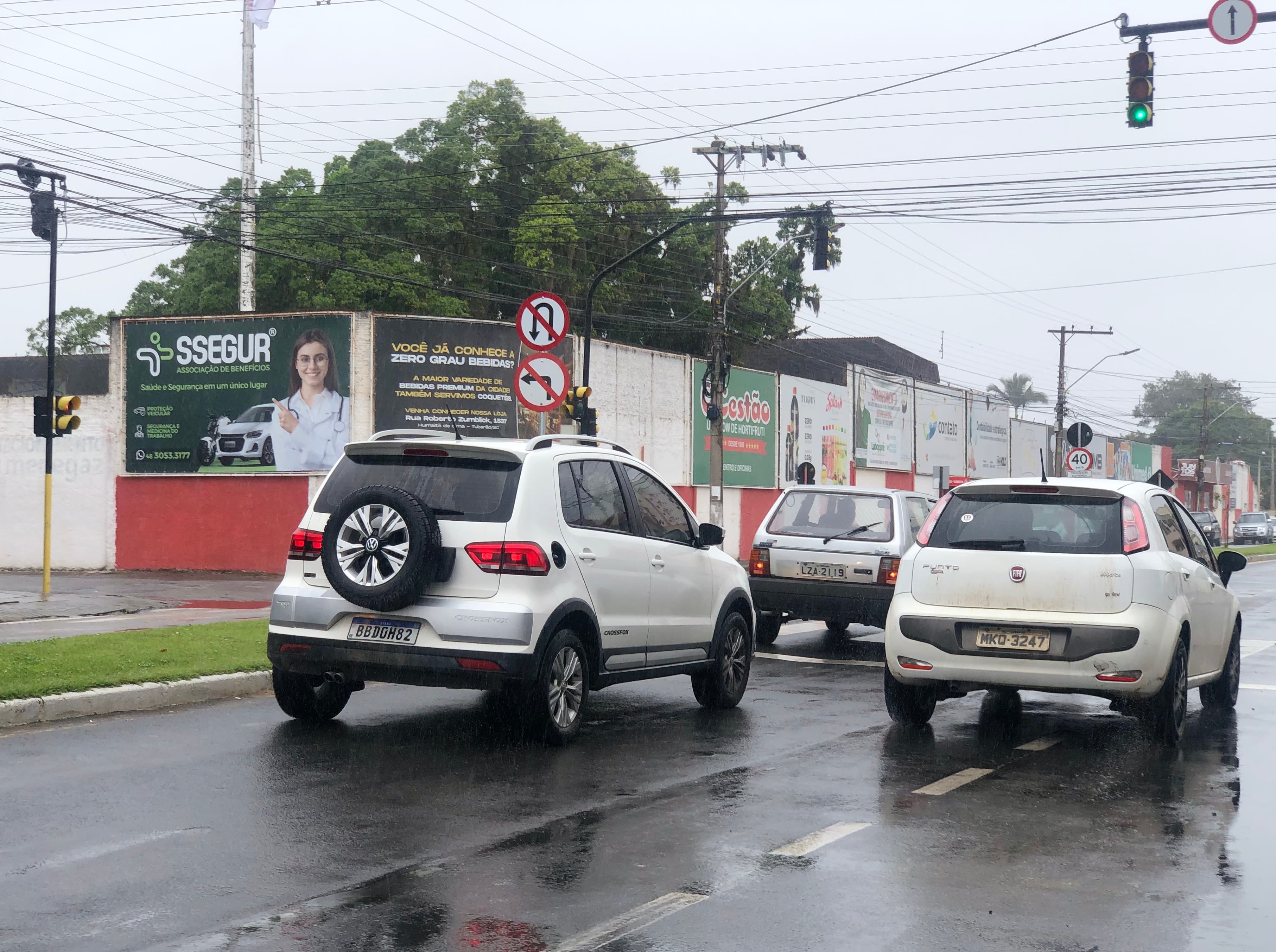 Semáforo no cruzamento da Avenida Pedro Zapeline com a Rua Rui Barbosa passará a ter menor tempo de espera
