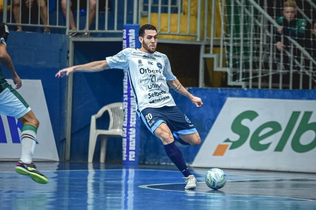 Tubarão Futsal enfrenta Joaçaba pela Série Ouro