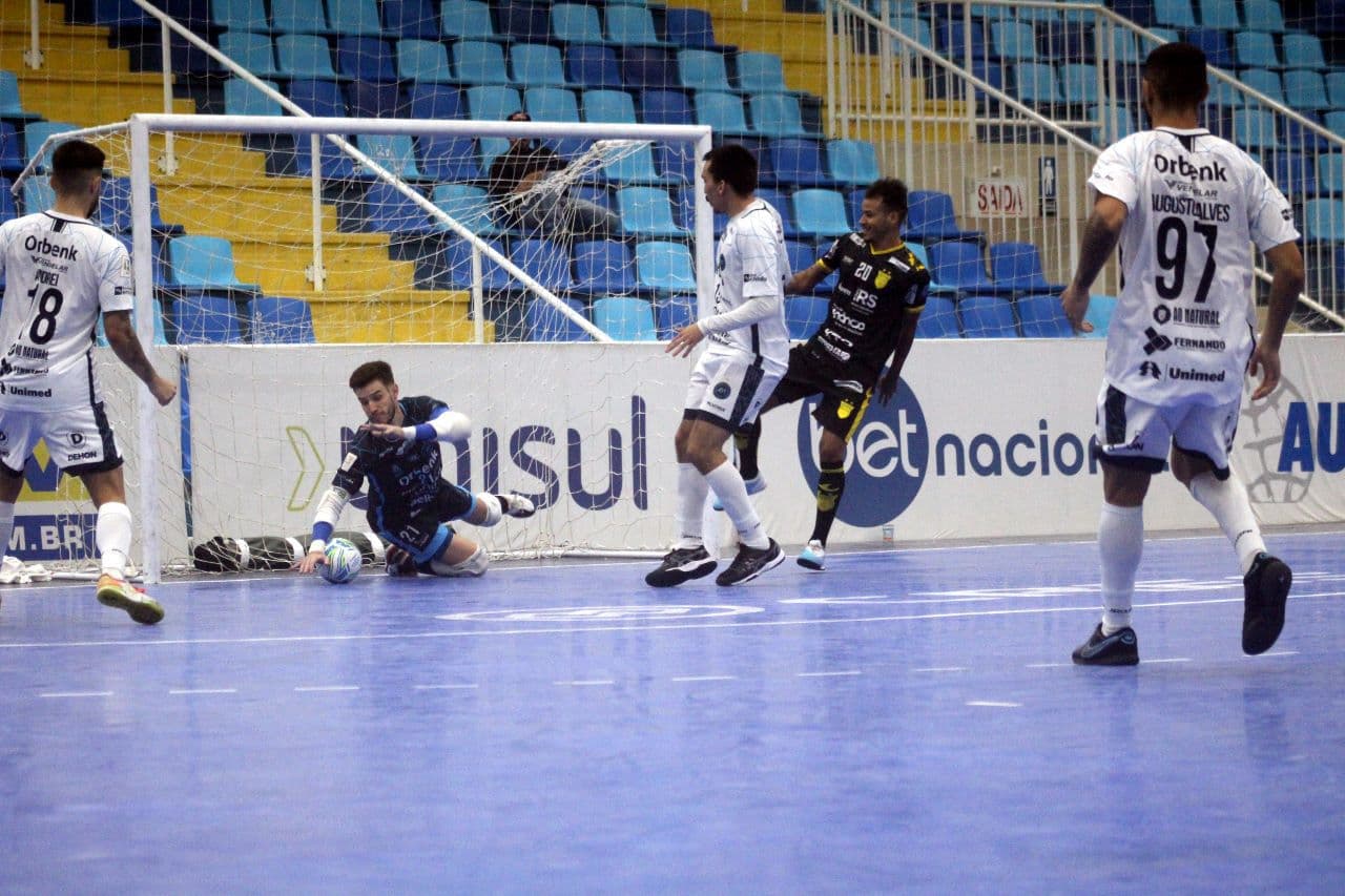 Tubarão Futsal encara Corinthians pela 10ª rodada da Liga Nacional