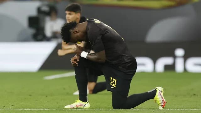 Brasil goleia Guiné em amistoso contra o racismo