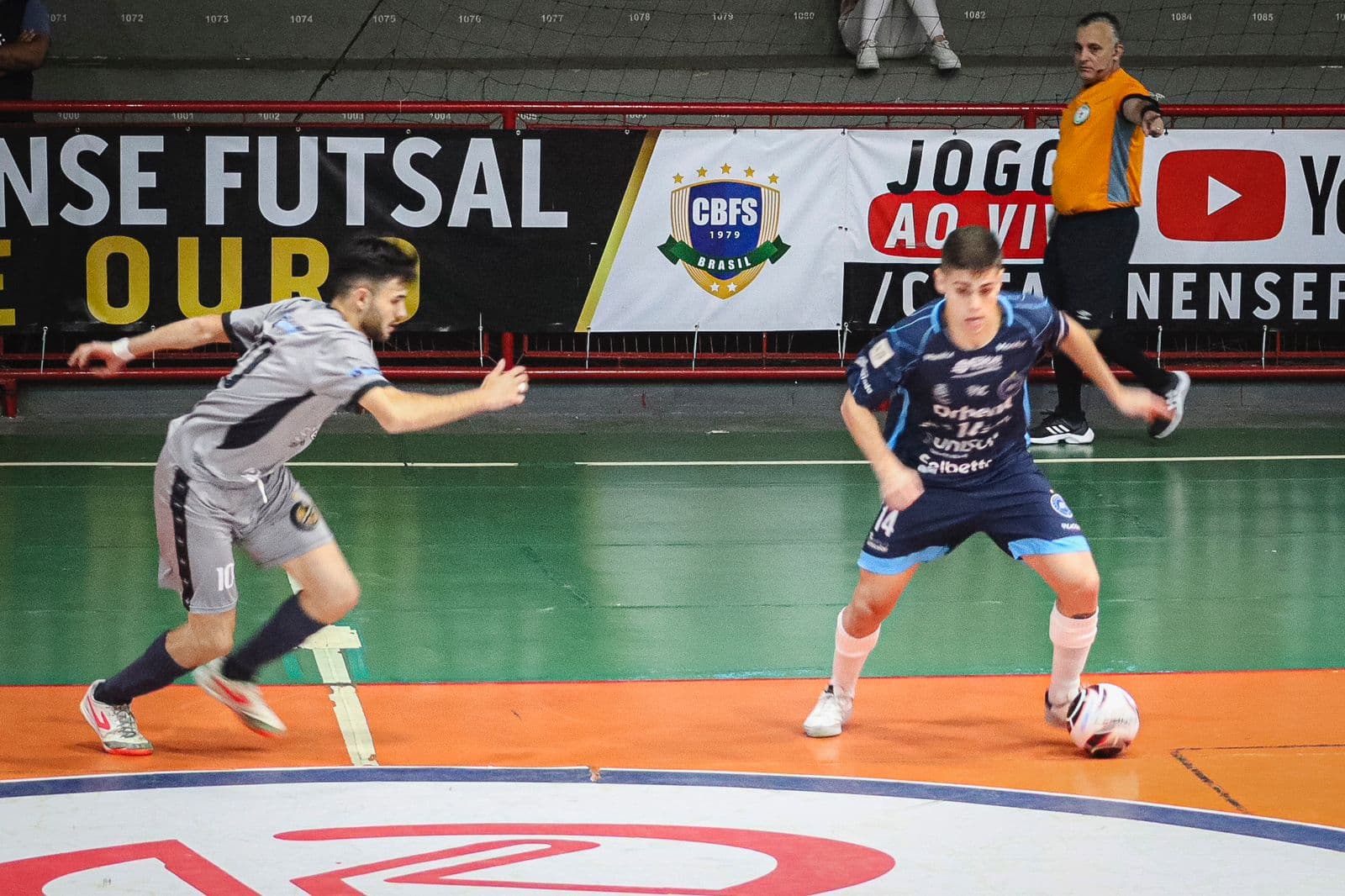 ESTADUAL: Com direito a lei do ex, Tubarão Futsal goleia Florianópolis e assume vice-liderança