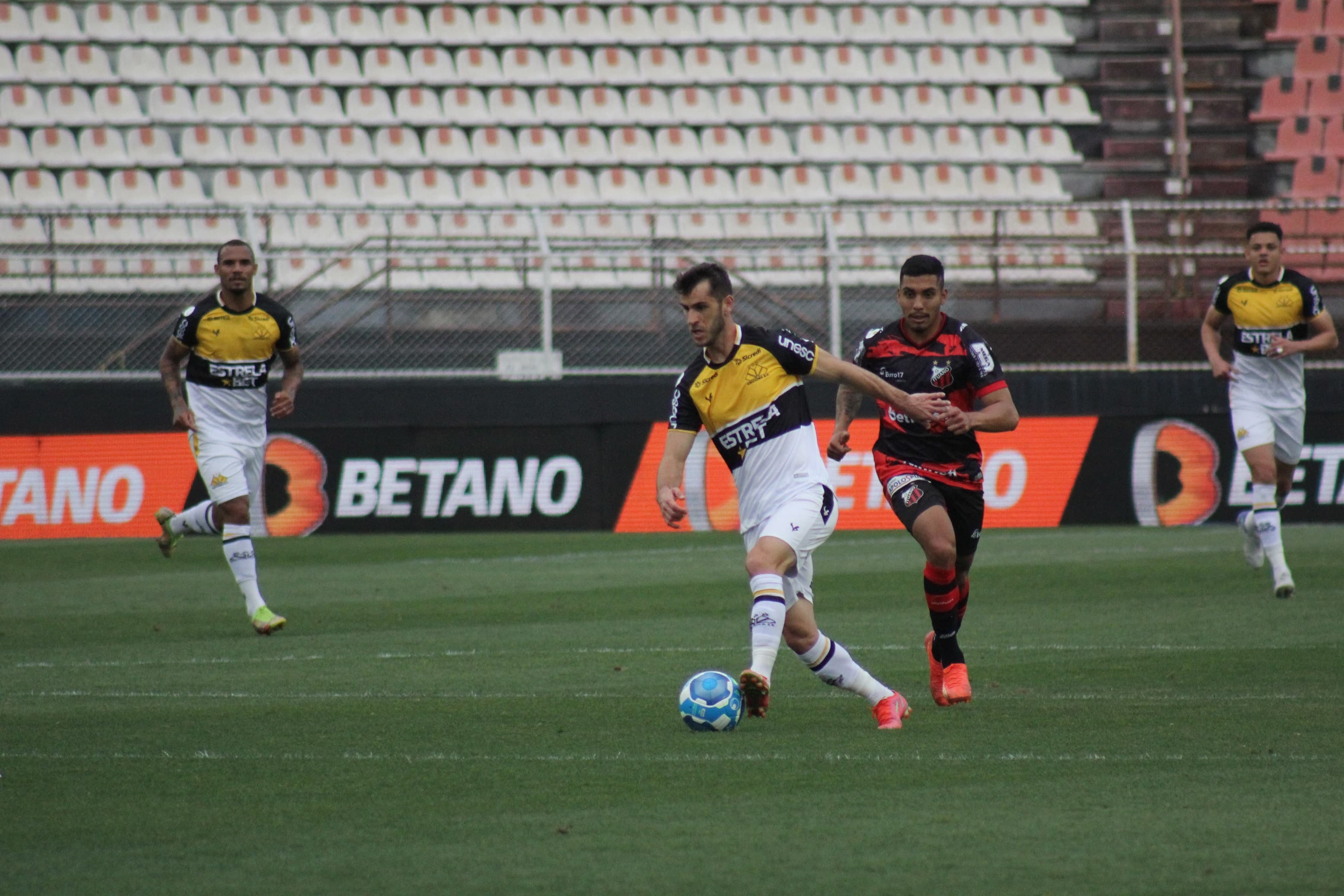 SÉRIE B: Fora de casa, Criciúma leva três do Ituano-SP