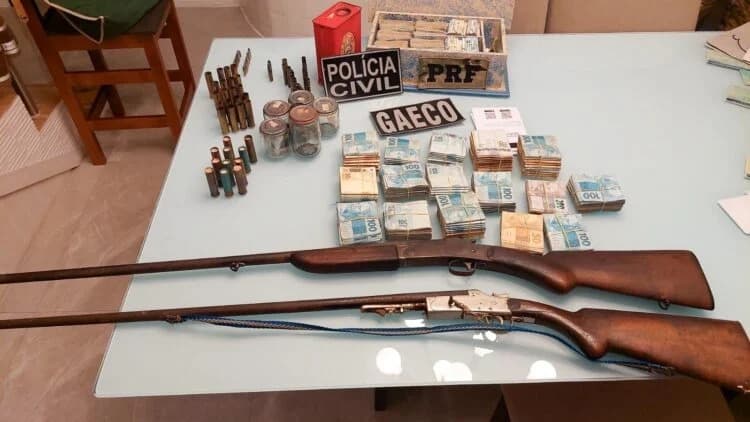 Gaeco deflagra operação contra organização criminosa e mandados são cumpridos em Tubarão