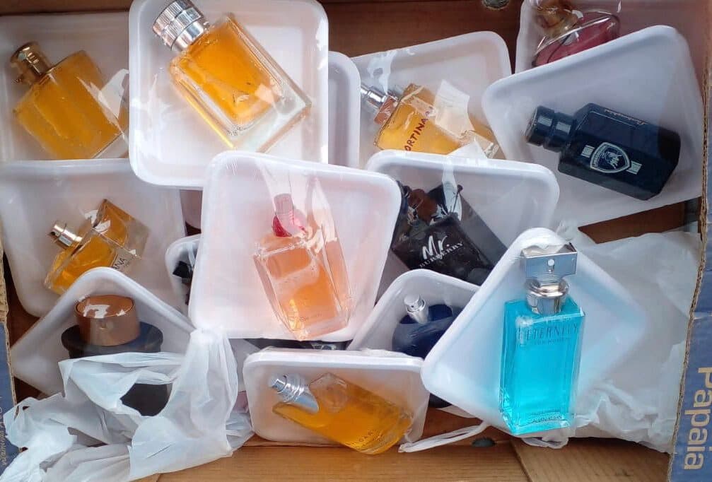 Perfumes falsificados são apreendidos em Laguna