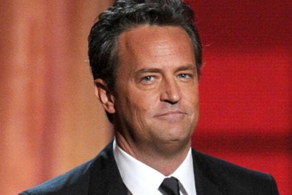 Morre o ator Matthew Perry, o Chandler de 'Friends', aos 54 anos