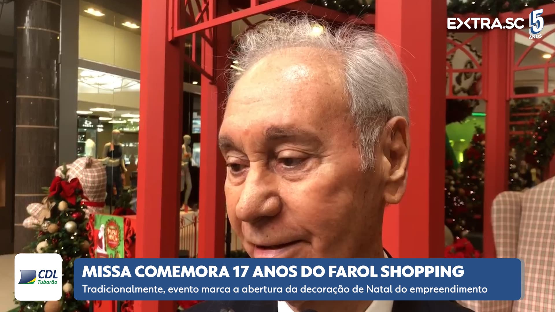 Missa celebra 17 anos do Farol Shopping e inaugura decoração de Natal