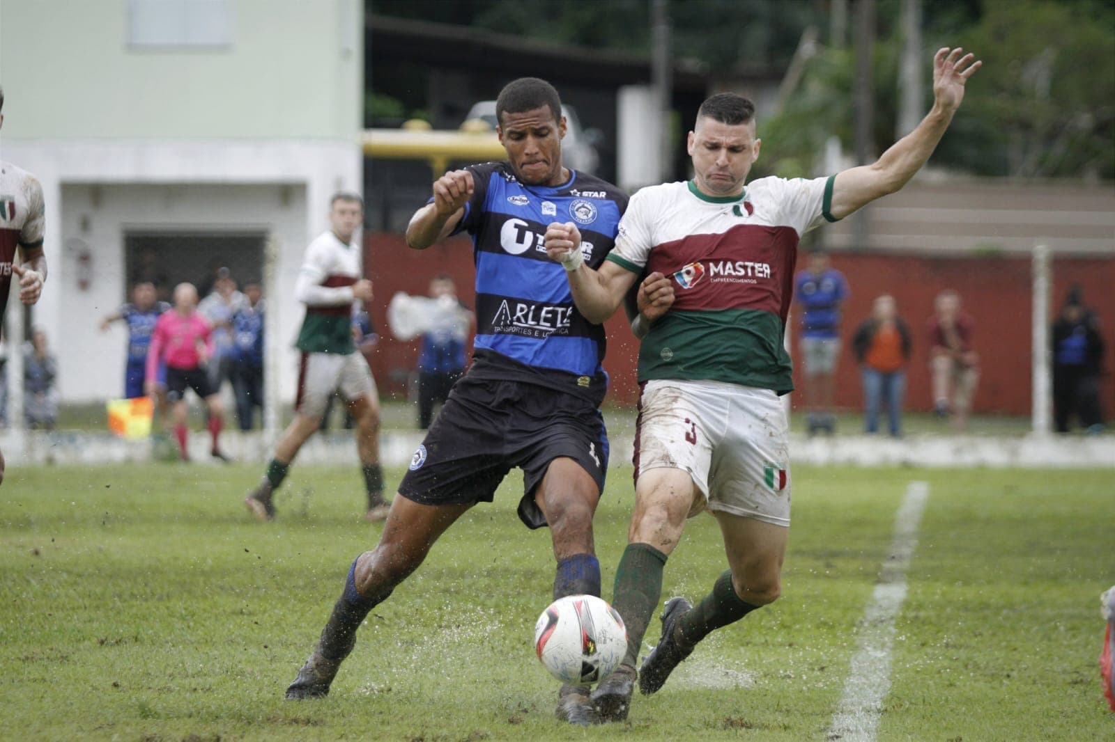 SÉRIE C: Tubarão vira pra cima do Blumenau e se aproxima do título