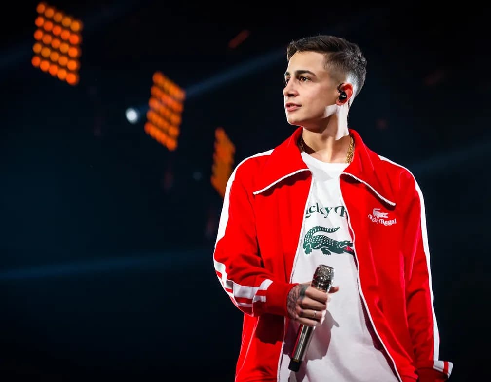 Hangar 737 recebe MC Hariel nesta sexta-feira (10)