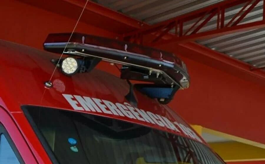 Homem é prensado na parede por caminhão o qual realizava manutenção