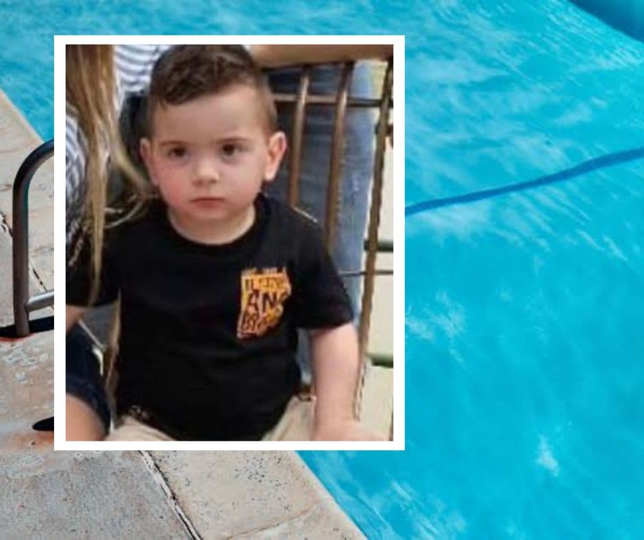 Morre o bebê que caiu em piscina e se afogou
