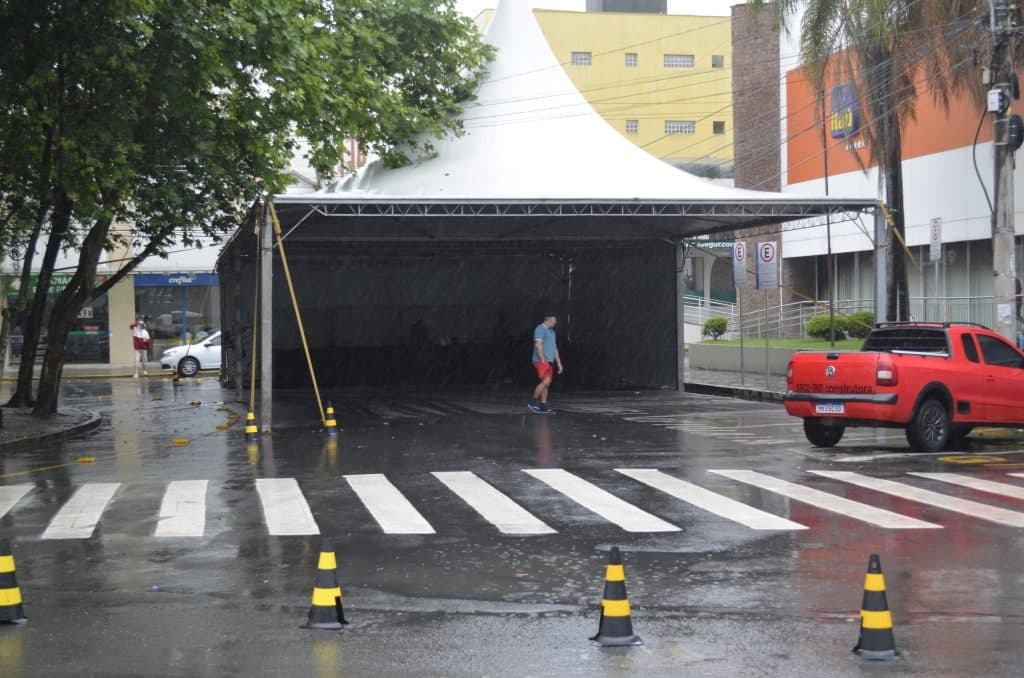 Programação do Palco de Natal de Tubarão inicia nesta quarta-feira (6)