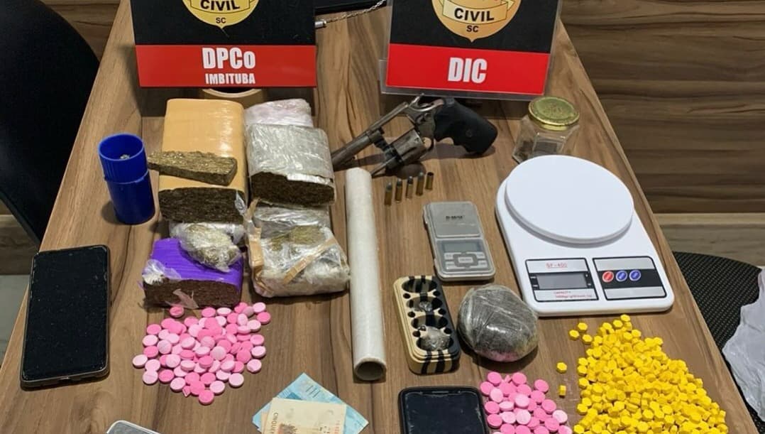 Dois homens são presos e diversas drogas apreendidas na Praia do Rosa