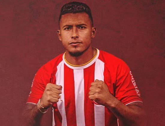 Zagueiro colombiano é anunciado pelo Hercílio Luz