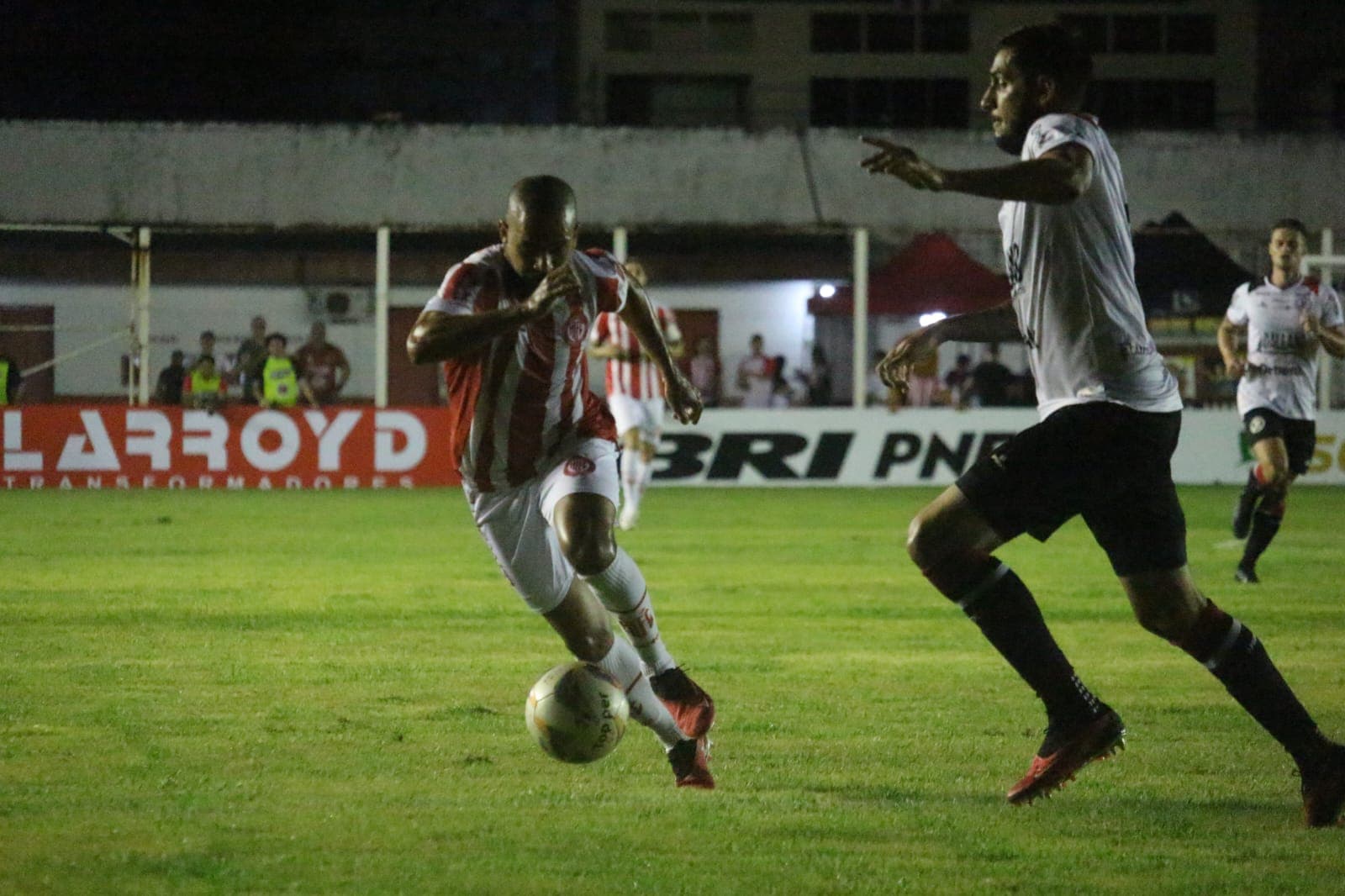 CATARINENSE: Hercílio Luz fica no empate contra o Joinville