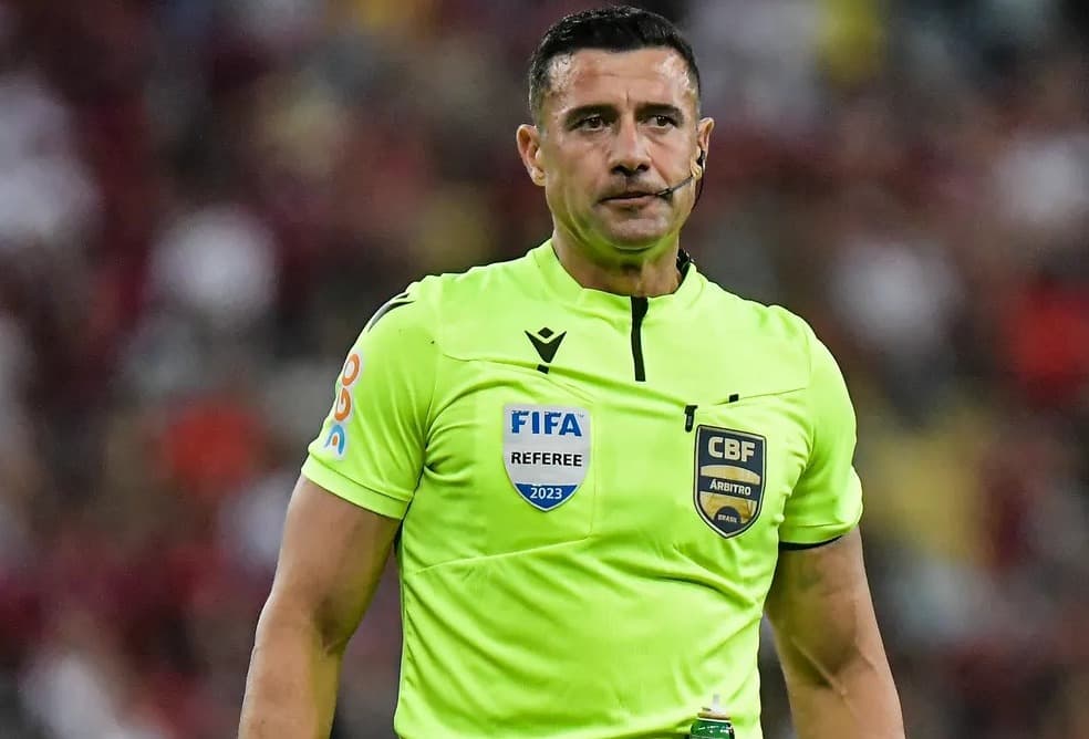 Árbitro lagunense Bráulio Machado integra programa profissionalizante da CBF