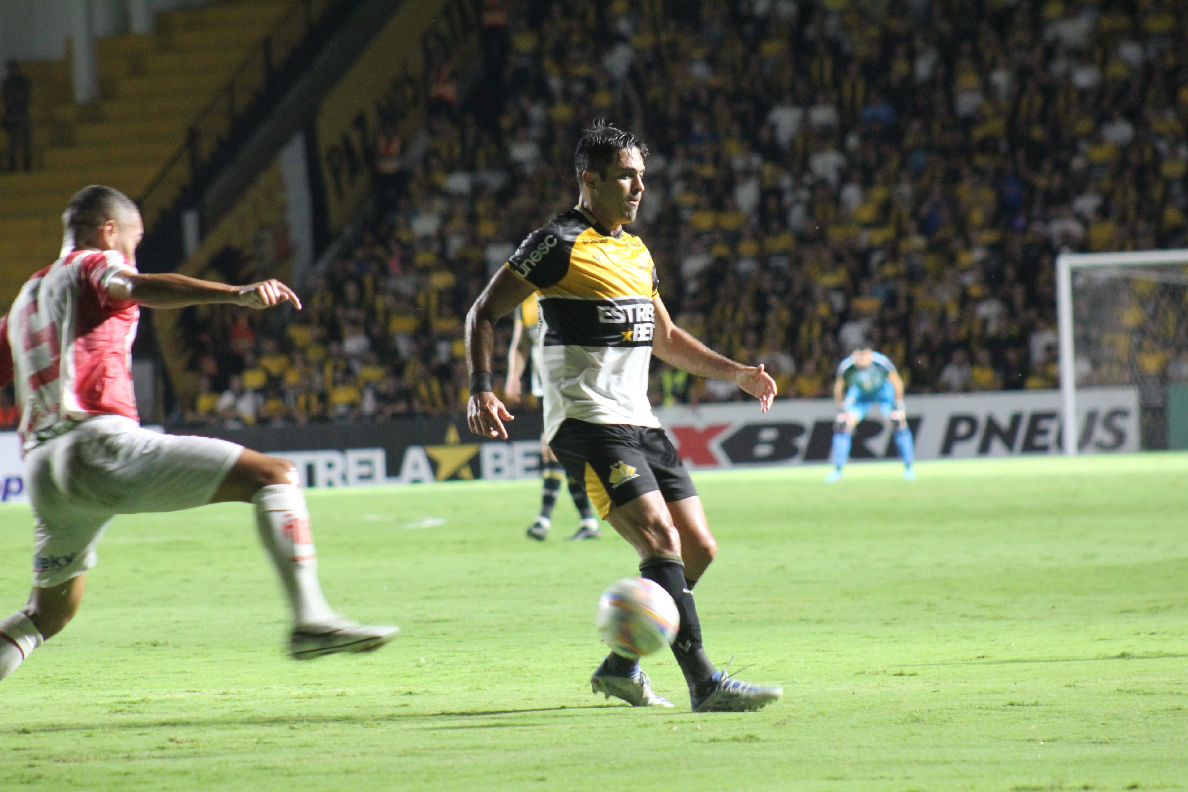 CATARINENSE: Criciúma vence Hercílio Luz e garante classificação para semifinal