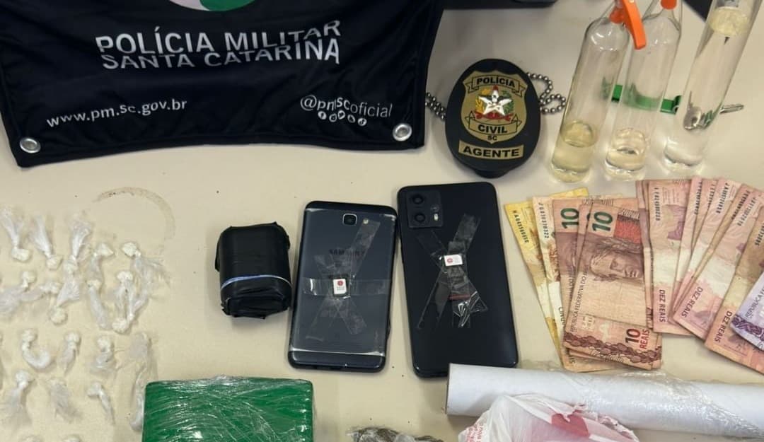 Suspeitos de tráfico de drogas são presos em Capivari de Baixo