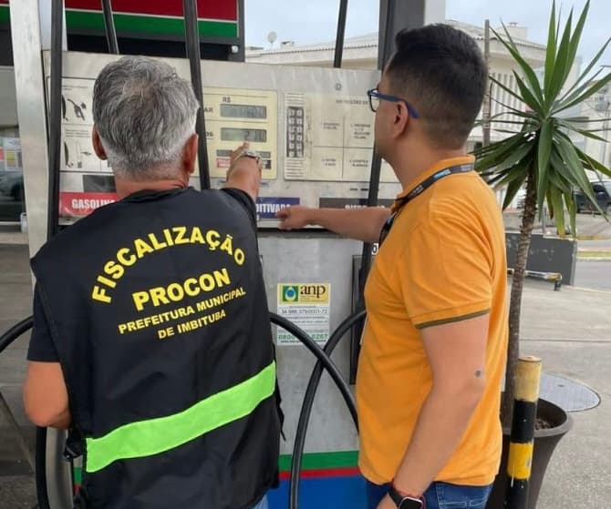 Postos de combustíveis são autuados por propaganda enganosa