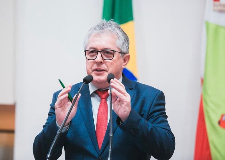 Deputado estadual Tiago Zilli sofre infarto e está na UTI