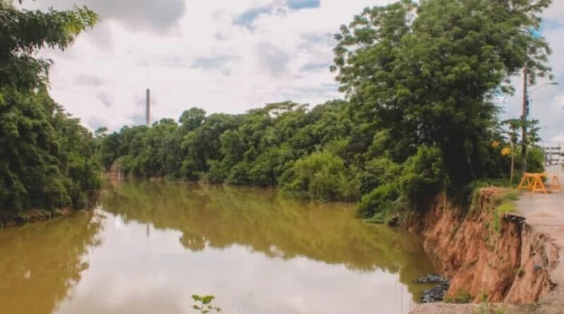 Taludes das margens do Rio Capivari serão recuperados no bairro Santo André