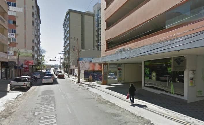 Rua Tubalcain Faraco terá o tráfego bloqueado neste domingo (21)