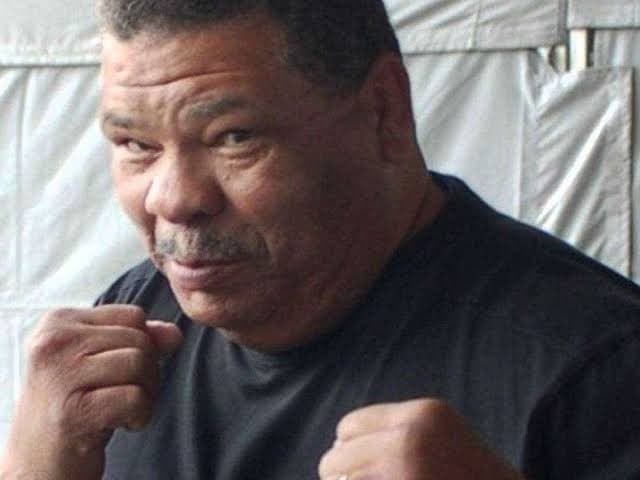 Maguila, lenda do boxe brasileiro, morre aos 66 anos