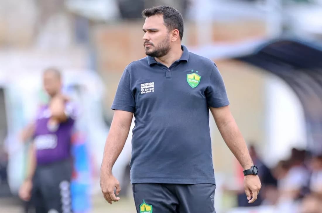 William Araújo será o treinador do Hercílio Luz na temporada 2025