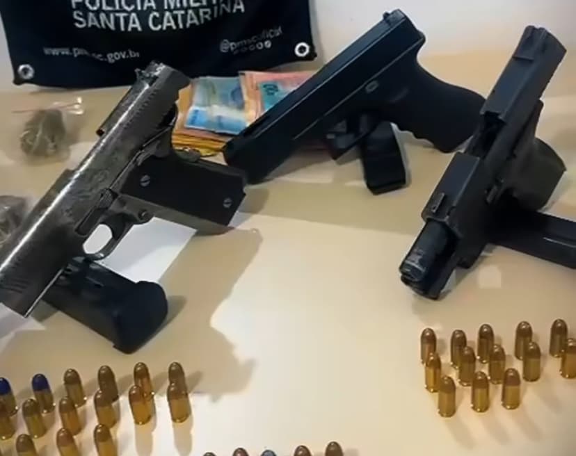 Armas e munições de facção que planejava acerto de contas são apreendidas